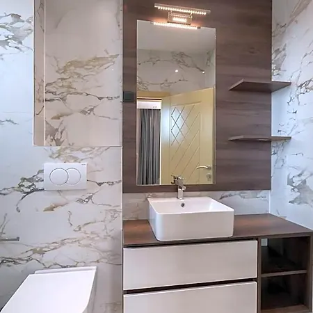 D Iman Hotel Podgorica
